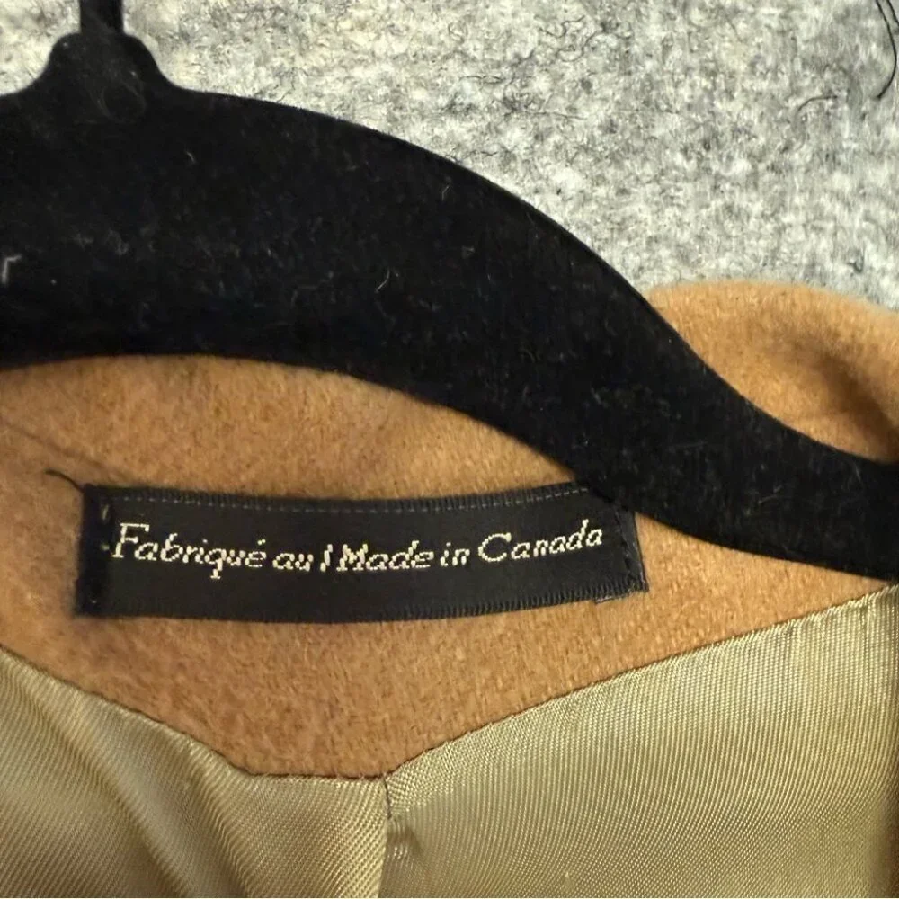 Brown Camel Tan Wool Blazer Made in Canada Classic Tailored Mens Jacket